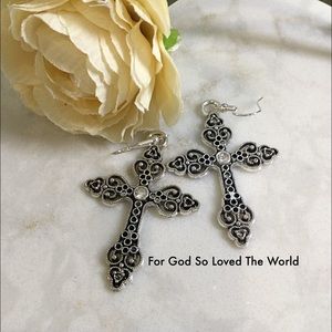 SALE☃️Beautiful Statement Cross Earrings Rhinestone.  Give a Cross for Easter